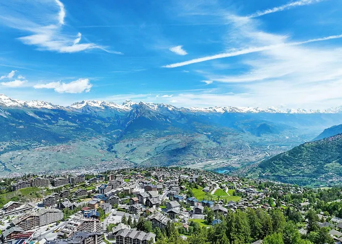 Les Silenes By Interhome シャレー *