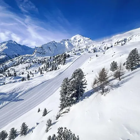 Les Silenes By Interhome * Saclentse