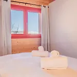 Les Silenes By Interhome シャレー